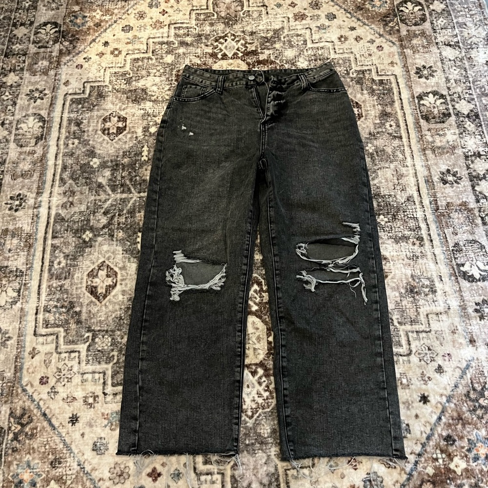 Women’s  Distressed Black Jeans
